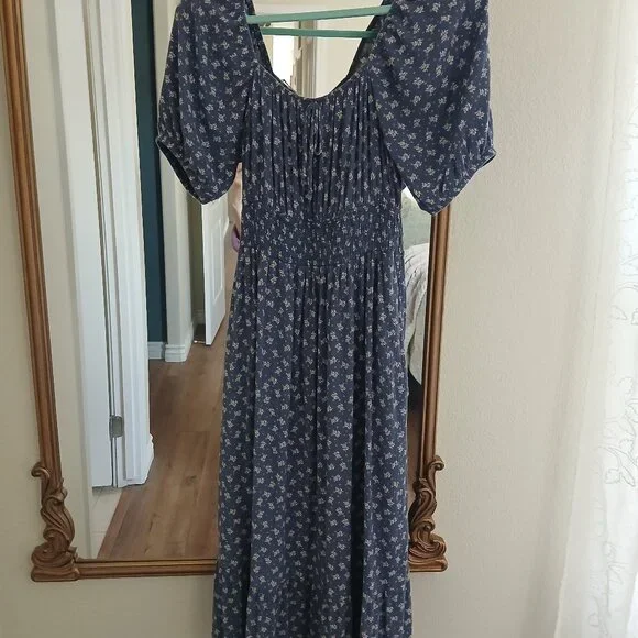 Lovely Neuflora Lewisville Dress, Size Small in EUC - Picture 1 of 7